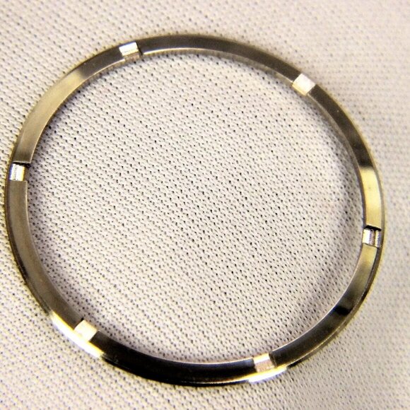BULOVA ACCUTRON (wider) Watch CASE BACK Retaining Ring for CAL 2182 #3050, 3394 - Picture 3 of 3